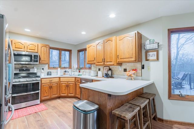 5000 Silverado Lane, Clinton, IL 61727