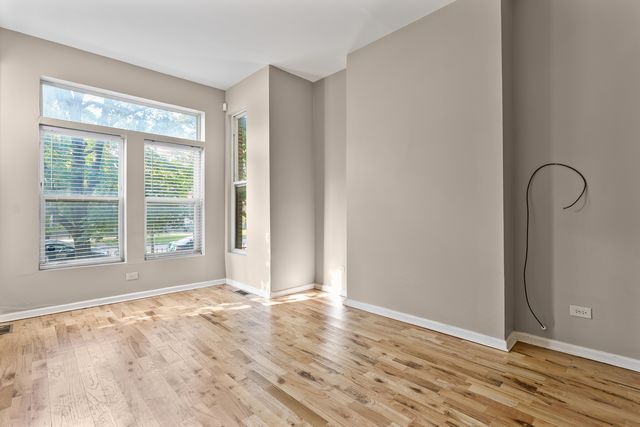 3344 W Fulton Boulevard 1, Chicago, IL 60624