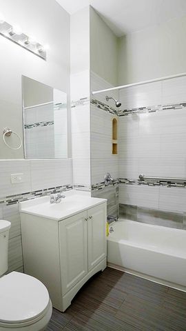 3344 W Fulton Boulevard 1, Chicago, IL 60624