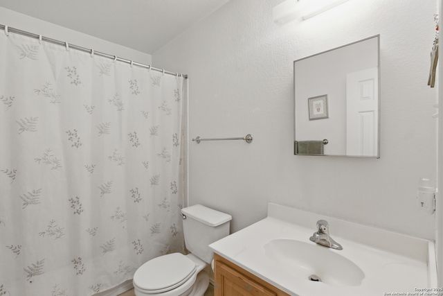 11 Viking Oak, San Antonio, TX 78247