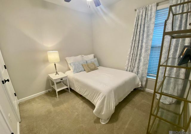 1210 Rustic Pine Dr, Baton Rouge, LA 70820