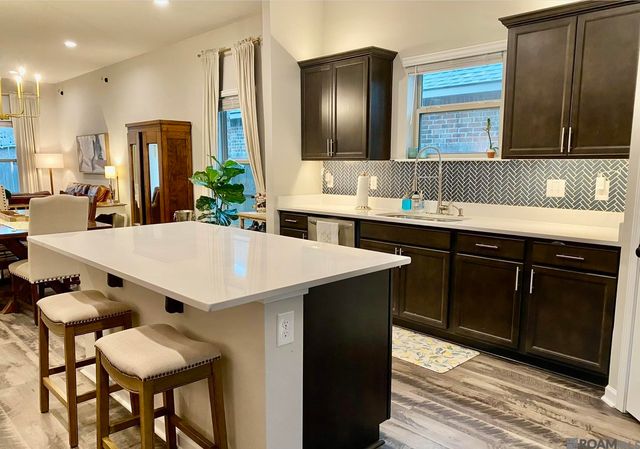 1210 Rustic Pine Dr, Baton Rouge, LA 70820