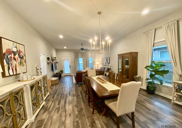 1210 Rustic Pine Dr, Baton Rouge, LA 70820