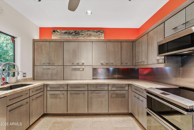 15442 N 19TH Way, Phoenix, AZ 85022