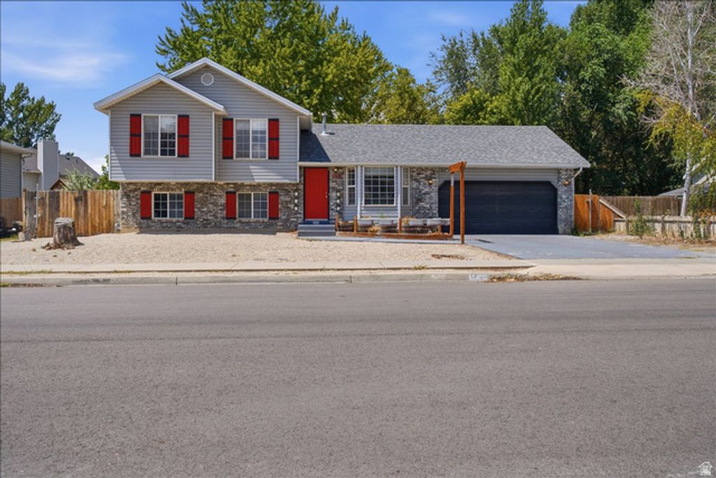 566 S 640 W, Lehi, UT 84043