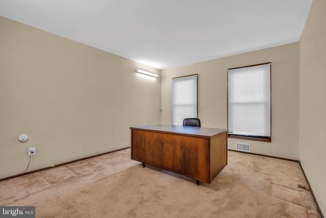 104 ROBIN DR, Hamilton, NJ 08619