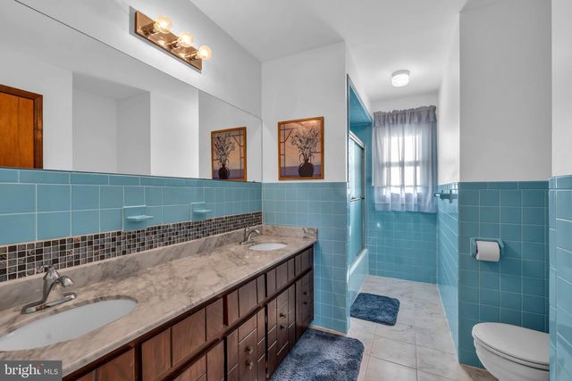 104 ROBIN DR, Hamilton, NJ 08619