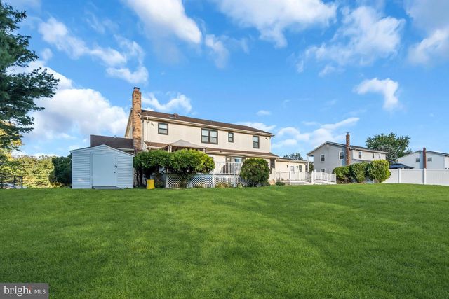 104 ROBIN DR, Hamilton, NJ 08619