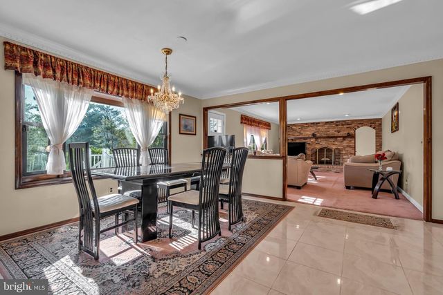 104 ROBIN DR, Hamilton, NJ 08619