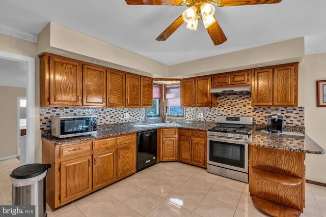 104 ROBIN DR, Hamilton, NJ 08619