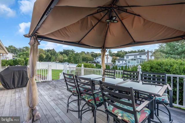 104 ROBIN DR, Hamilton, NJ 08619