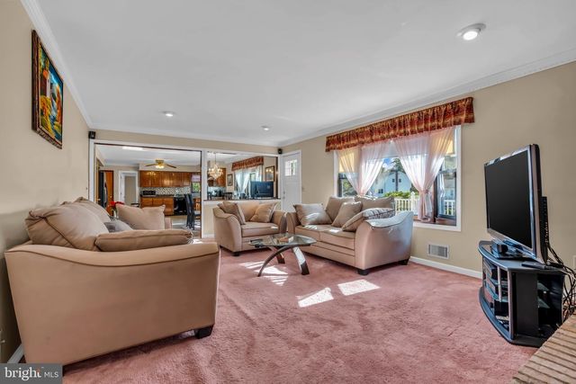 104 ROBIN DR, Hamilton, NJ 08619