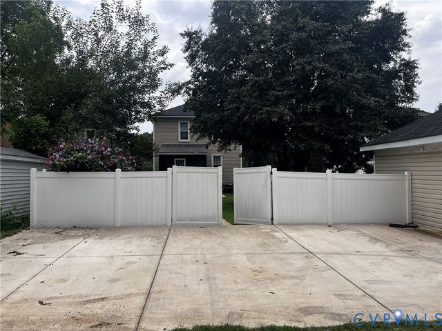 3306 3rd Ave, Richmond, VA 23222