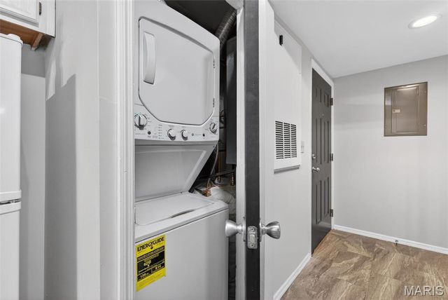 2331 Kratky Road E, St Louis, MO 63114