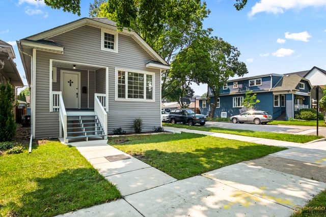 4656 N Leamington Avenue, Chicago, IL 60630