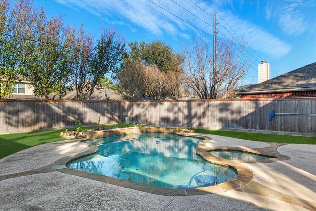 11946 Solon Springs Drive, Tomball, TX 77375