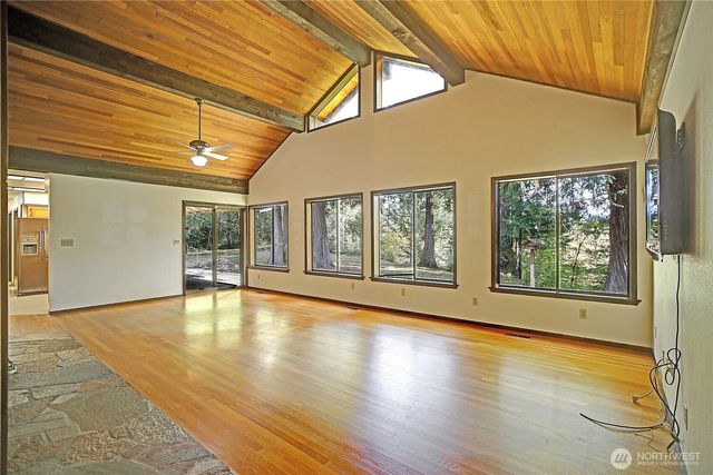 45249 North Brooks Road, Concrete, WA 98327