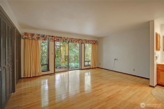 45249 North Brooks Road, Concrete, WA 98327