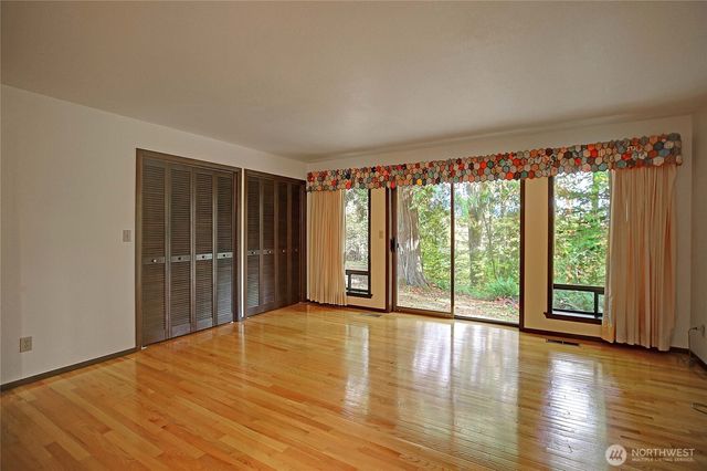 45249 North Brooks Road, Concrete, WA 98327