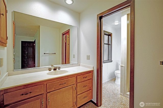 45249 North Brooks Road, Concrete, WA 98327