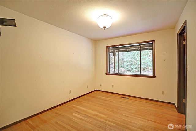 45249 North Brooks Road, Concrete, WA 98327