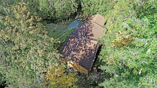 45249 North Brooks Road, Concrete, WA 98327