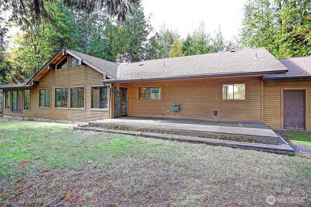 45249 North Brooks Road, Concrete, WA 98327