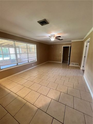 441 Troy Dr, Corpus Christi, TX 78412