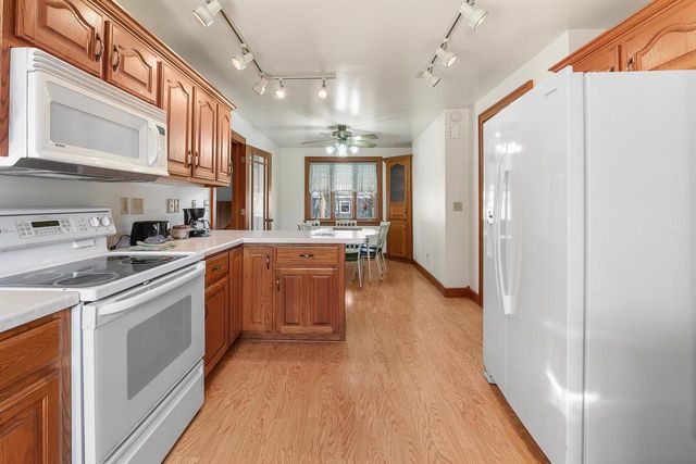 222 E MAIN STREET, Eden, WI 53019