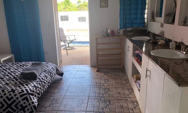 B-3 BLOCK, Vieques, PR 00765