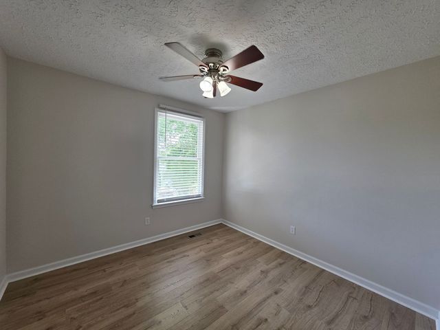 307 Castlewood Dr, Mount Juliet, TN 37122