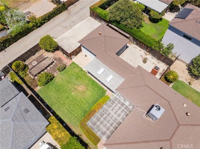 695 N Laurel Avenue, Upland, CA 91786