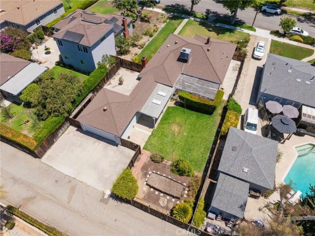 695 N Laurel Avenue, Upland, CA 91786