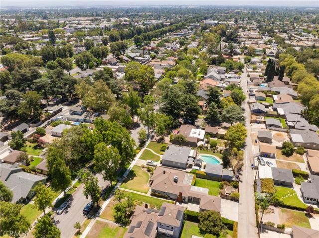 695 N Laurel Avenue, Upland, CA 91786