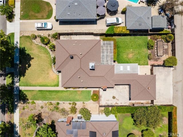695 N Laurel Avenue, Upland, CA 91786