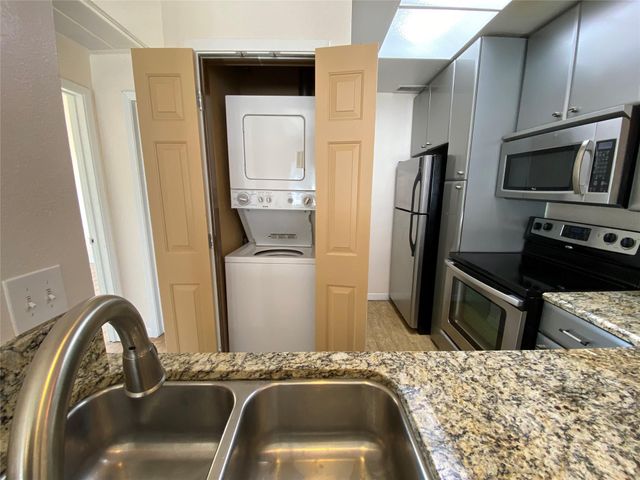 807 W 25TH ST 308, Austin, TX 78705