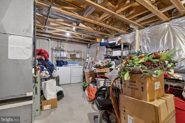 7 GALLOWAY CT E, Newark, DE 19711