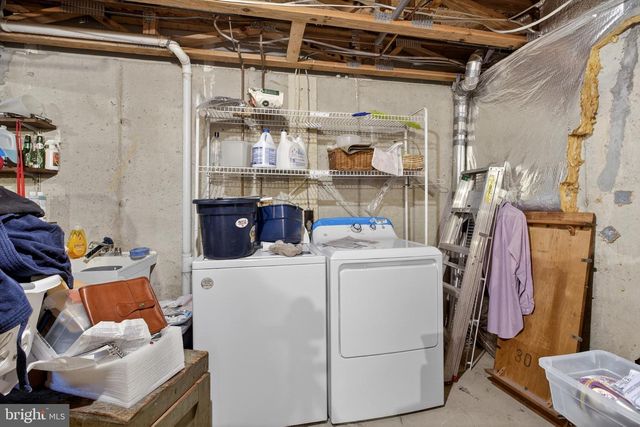 7 GALLOWAY CT E, Newark, DE 19711