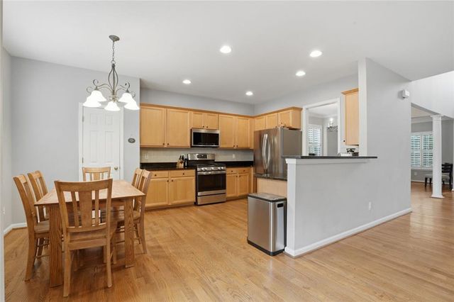 919 Brumley Lane NW, Kennesaw, GA 30152