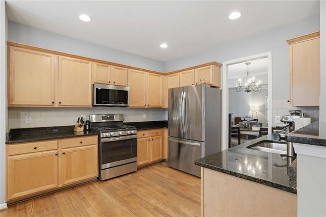 919 Brumley Lane NW, Kennesaw, GA 30152