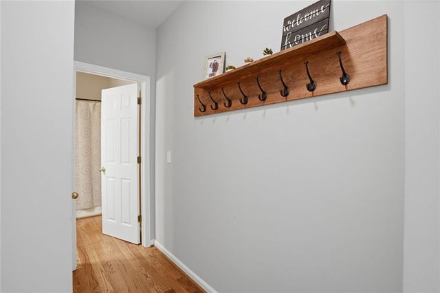 919 Brumley Lane NW, Kennesaw, GA 30152