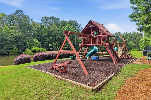 919 Brumley Lane NW, Kennesaw, GA 30152