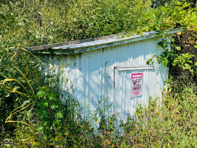 3605 S County Road 700 E, Dupont, IN 47231