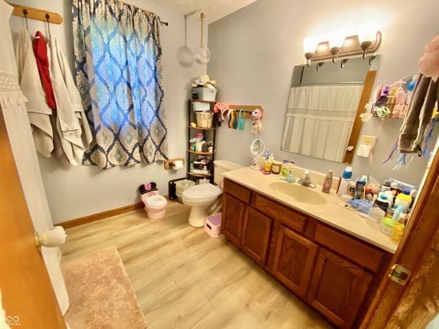 3605 S County Road 700 E, Dupont, IN 47231