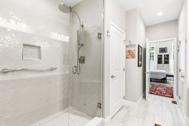 12 Plimpton Farm Rd 12, Millis, MA 02054