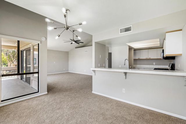 35200 Cathedral Canyon Drive E39, Cathedral City, CA 92234