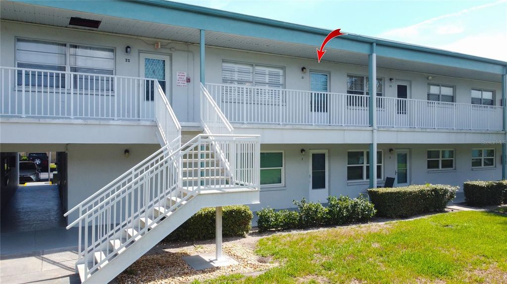 5267 81ST STREET N 21, St Petersburg, FL 33709