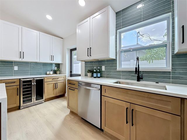 4251 4TH AVENUE N, St Petersburg, FL 33713