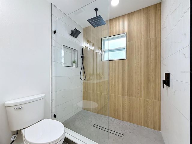 4251 4TH AVENUE N, St Petersburg, FL 33713