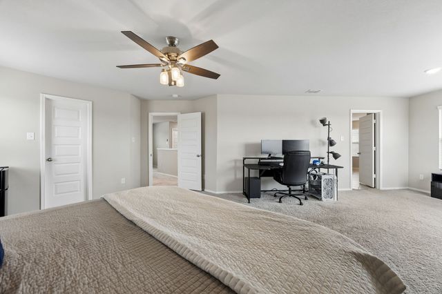 925 Billups Drive, Van Alstyne, TX 75495